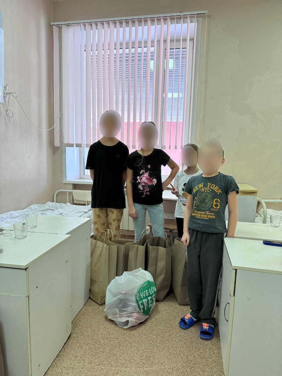 Дочь губернатора Гладкова навестила заболевших детей в пензенской больнице