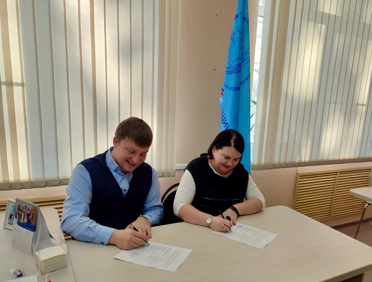 Ольга Чистякова подписала соглашение о сотрудничестве с Движением Первых