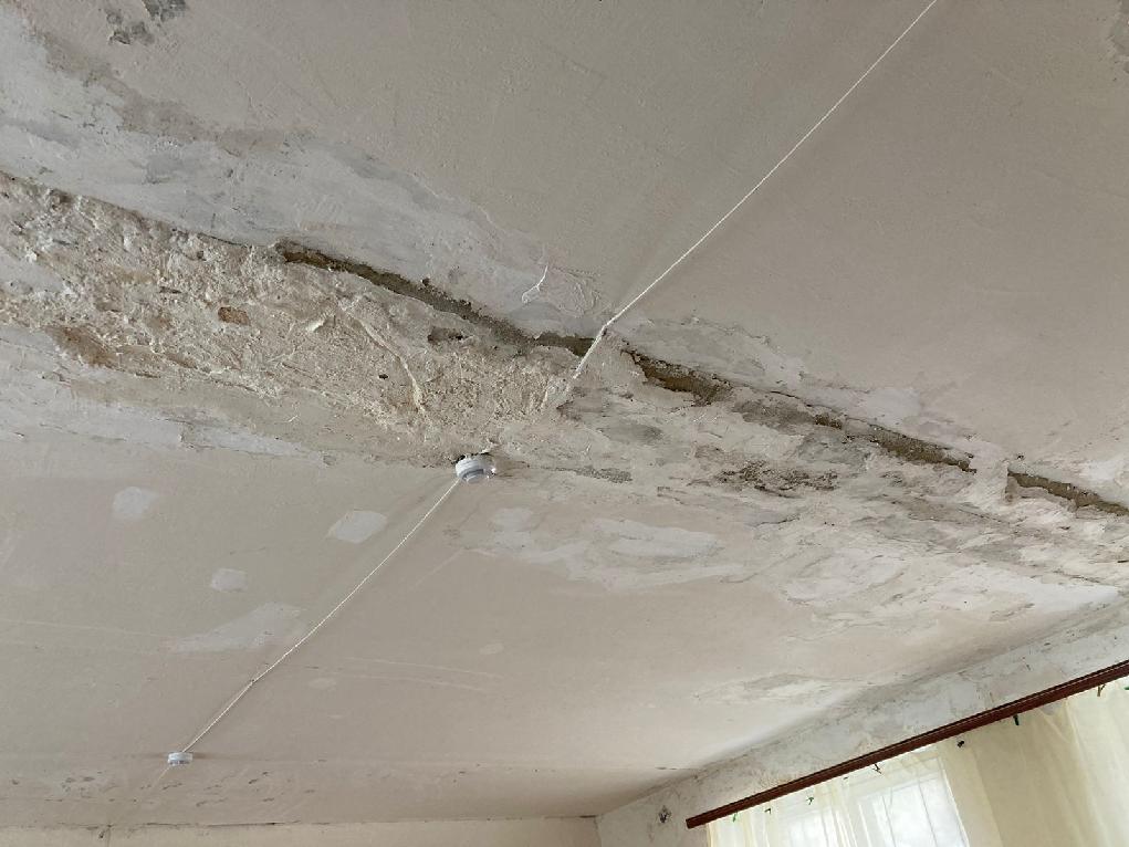 В Нижнеломовском районе школой с трещиной заинтересовалась прокуратура