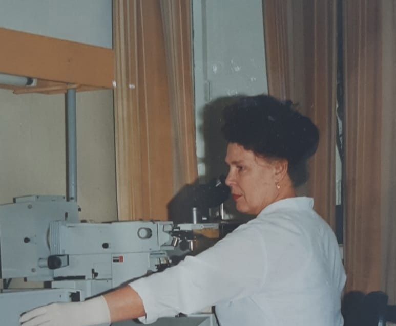 В Пензе из жизни ушла врач-лаборант Валентина Тихонова