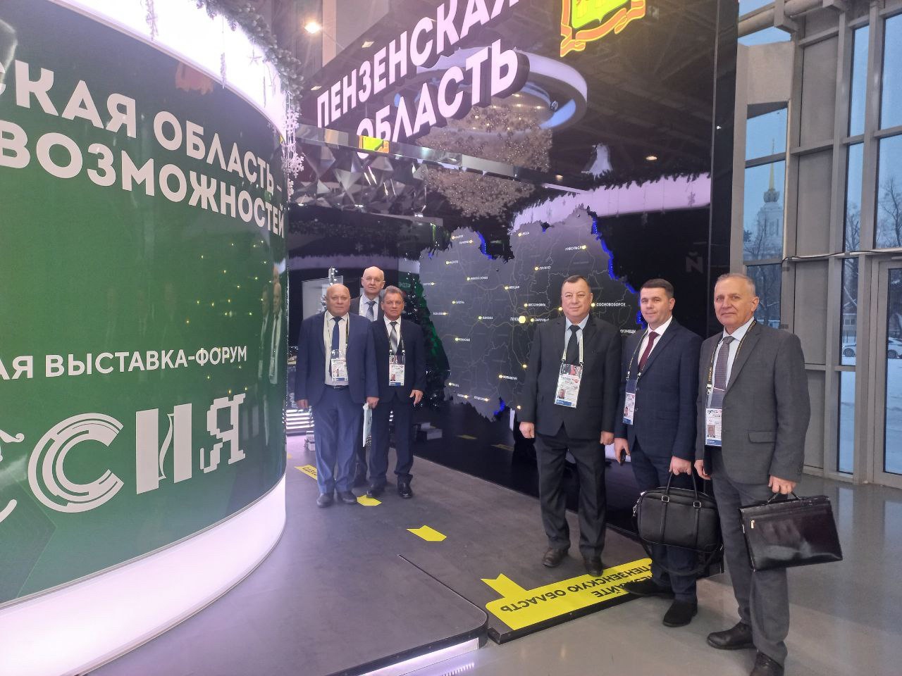 Мэр Кузнецка уехал из города на форум «Малая Родина – сила России»