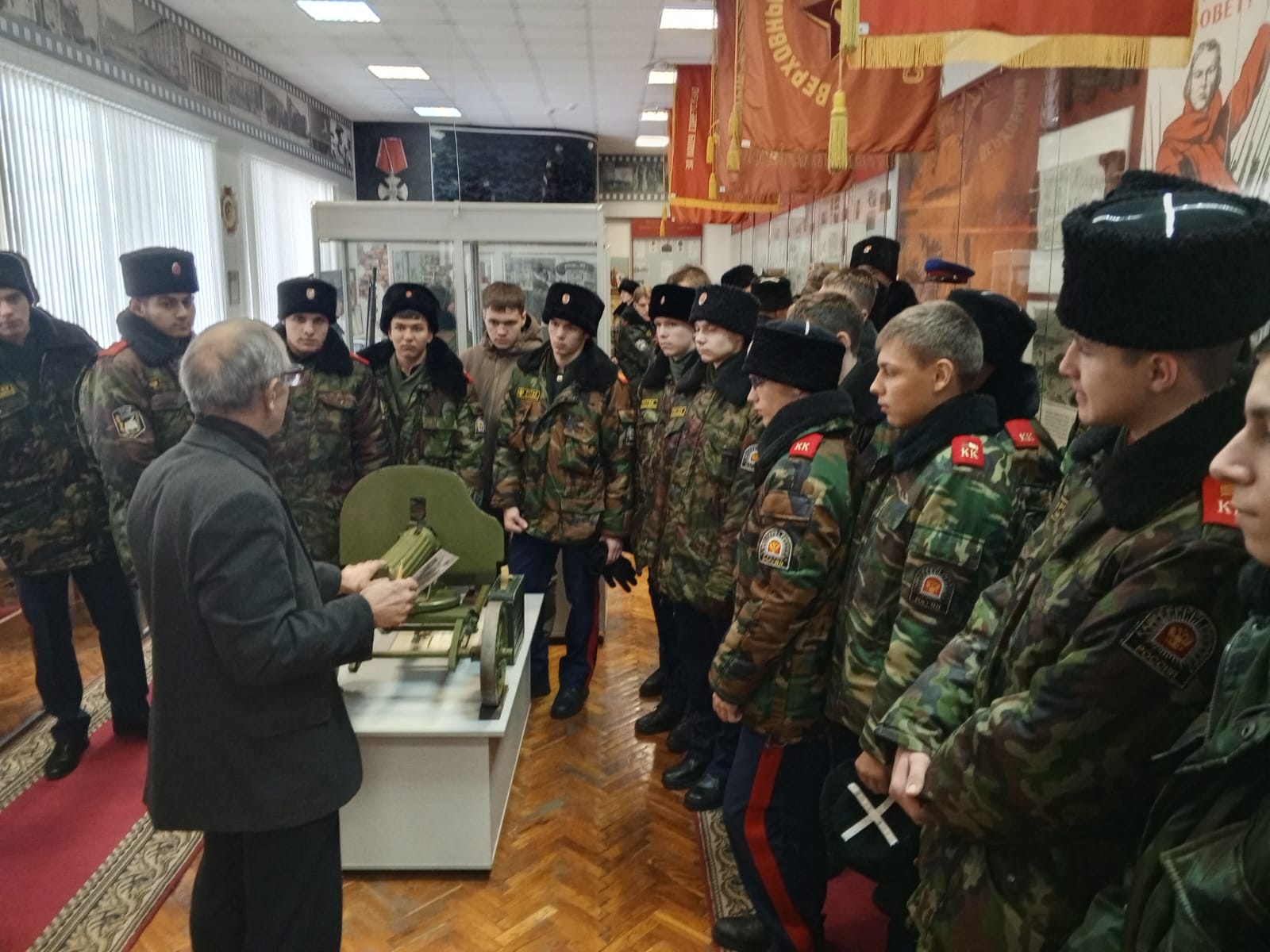 Пензенские кадеты побывали в Саратовском военном институте