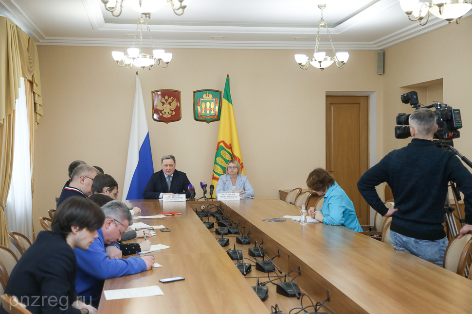 Пензенцам напомнили порядок предоставления земельных участков медработникам и многодетным