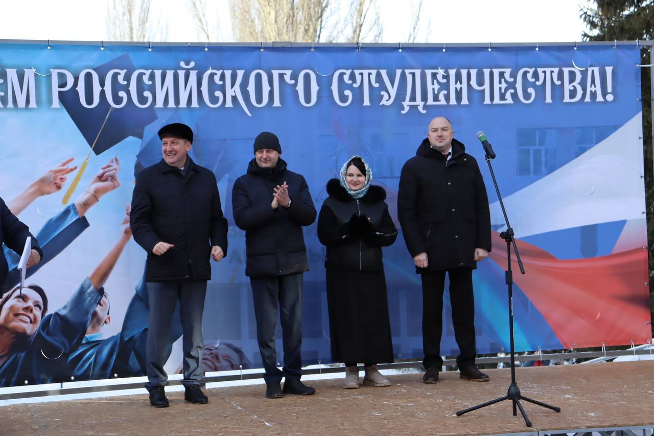 Ольга Чистякова поздравила с Днем студента учащихся аграрного университета