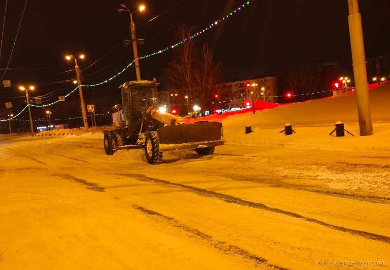 Пензенских автомобилистов призвали не встраиваться в колонны спецмашин
