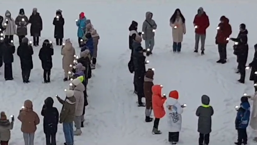 В Сердобске организовали флешмоб в честь героев-блокадников