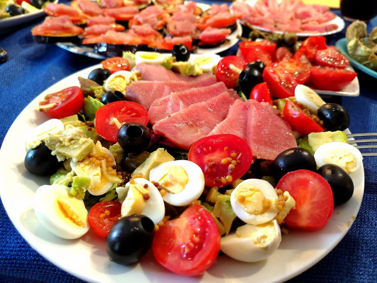 Врач рассказала пензенцам, чем опасны поздние ужины и переедание на ночь