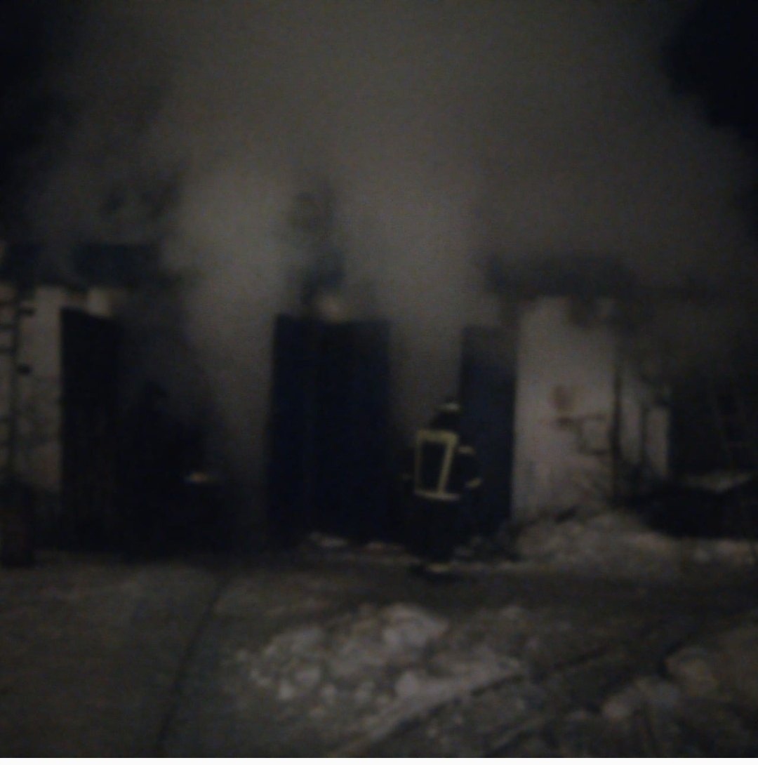 В Городищенском районе в воскресенье сгорело СТО