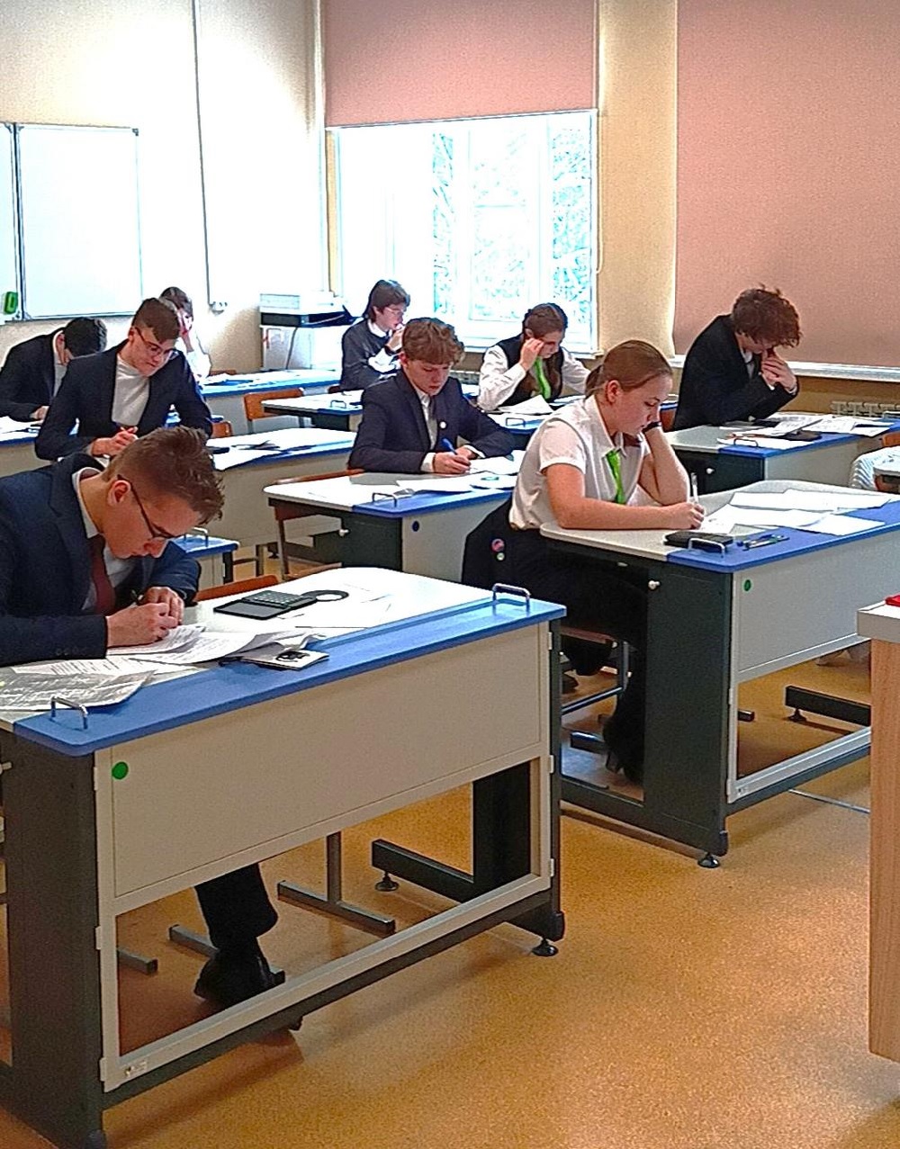 В Губернском лицее прошел региональный этап Всероссийской олимпиады по астрономии