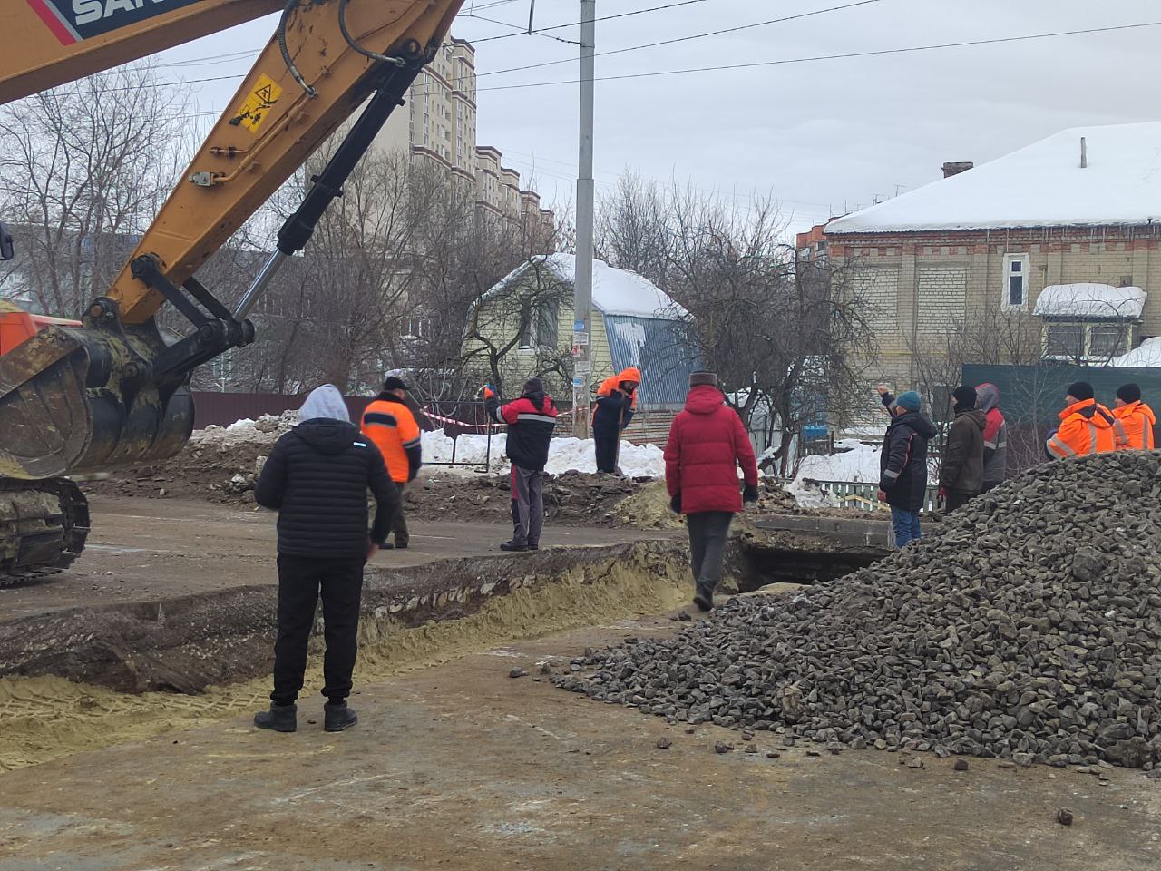 Как идут работы на перекрытой для проезда улице Измайлова в Пензе