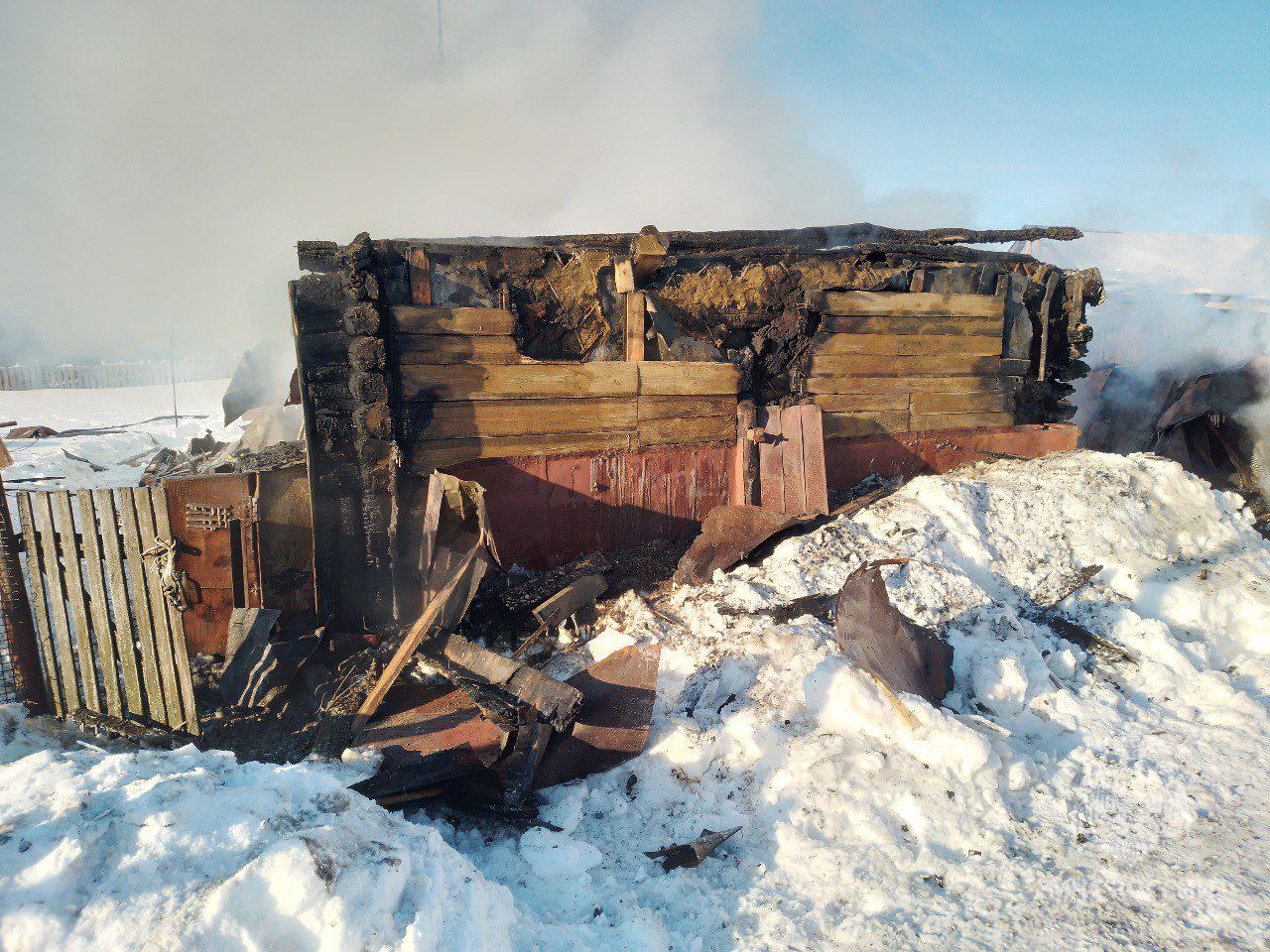 В Пензенском районе пожарный извещатель спас ребенка и его родню