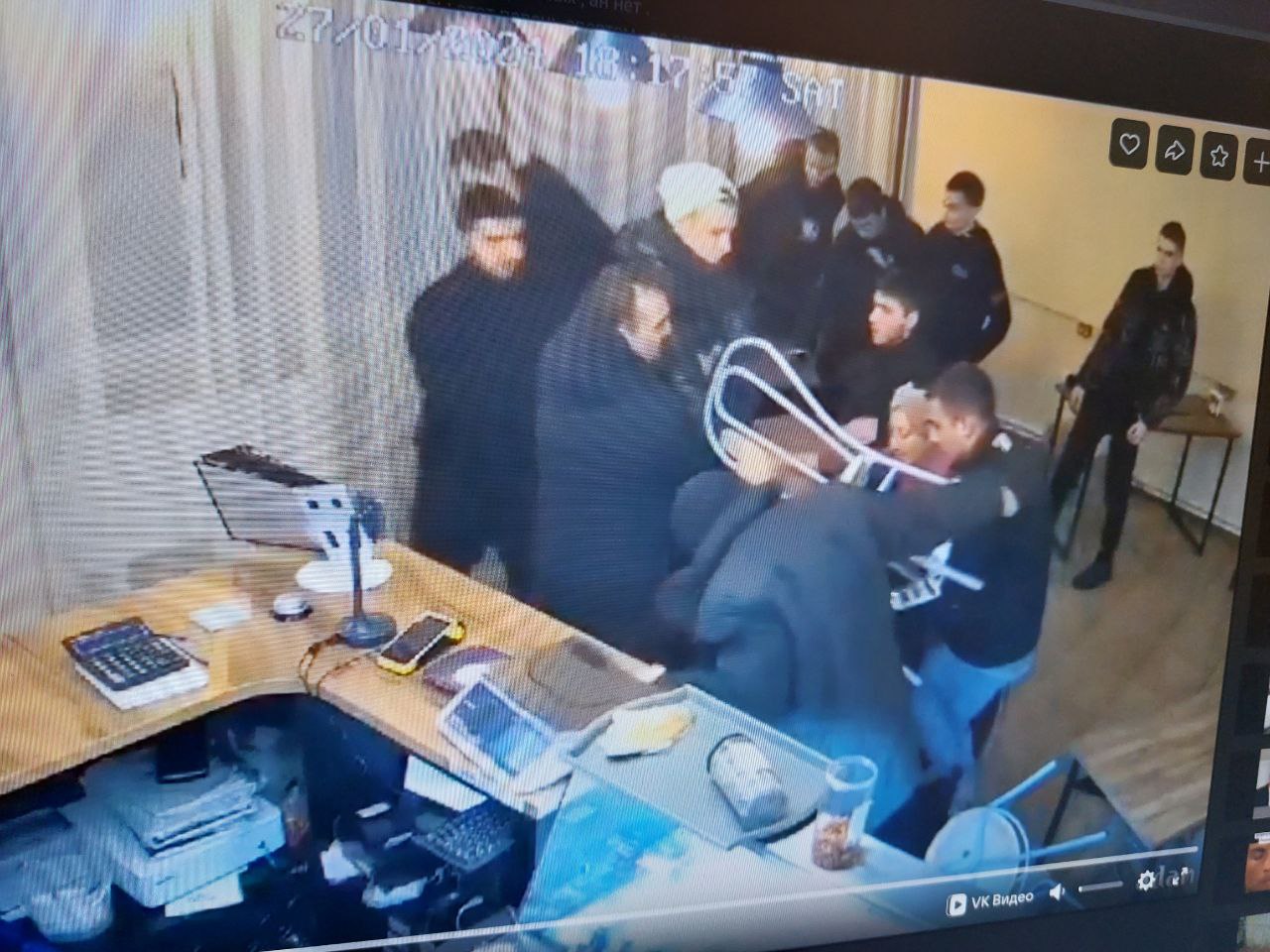 В Сердобском районе 19-летнего парня избили в кафе