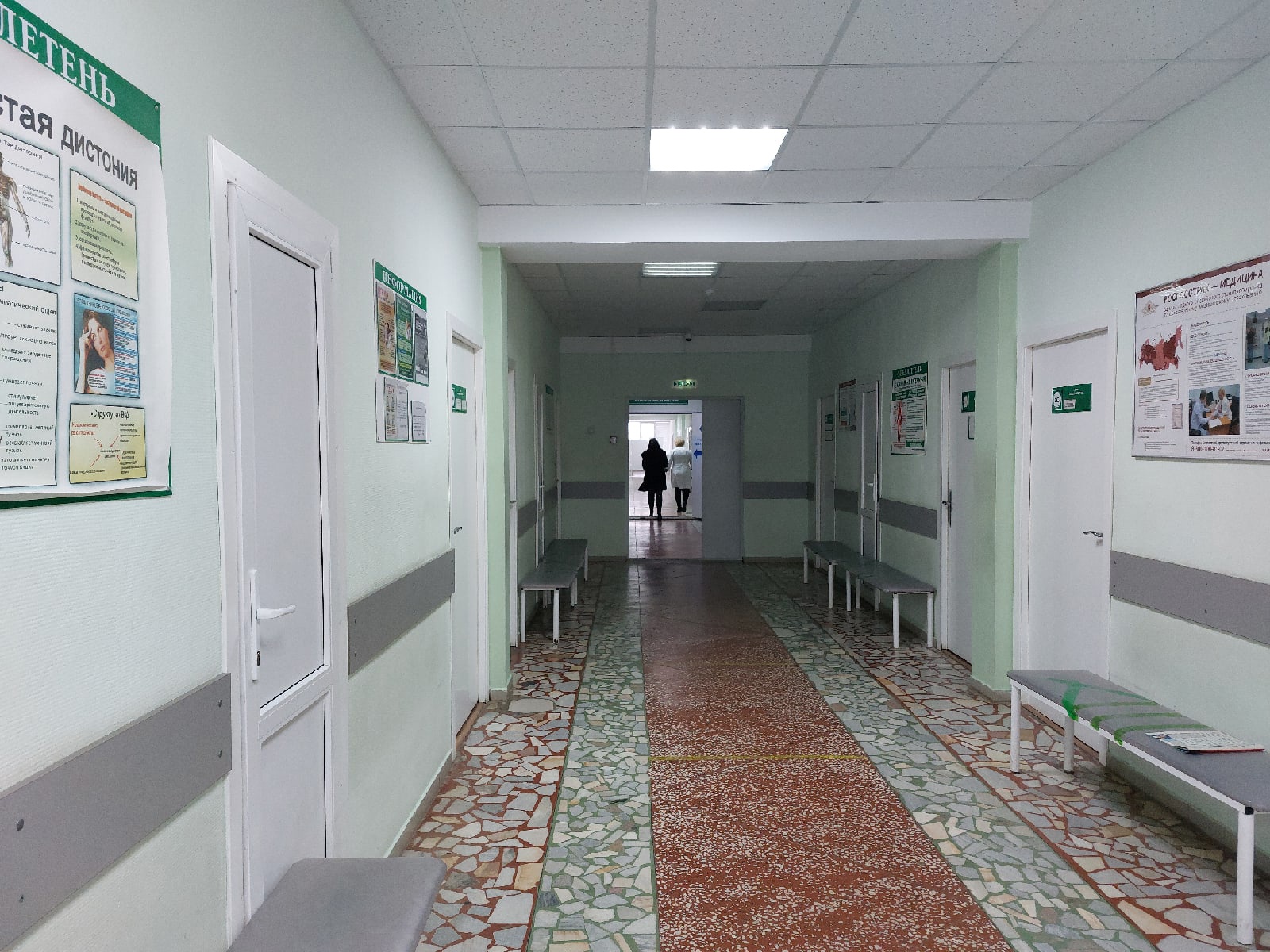 Пензенцам пообещали провести проверку после жалобы на невозможность записаться к врачу