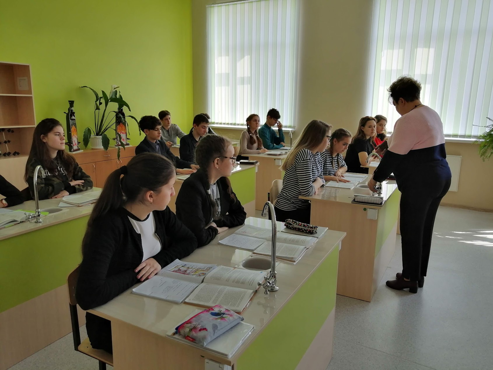 В пензенском Роспотребнадзоре назвали 10 правил для сохранения здоровья школьников