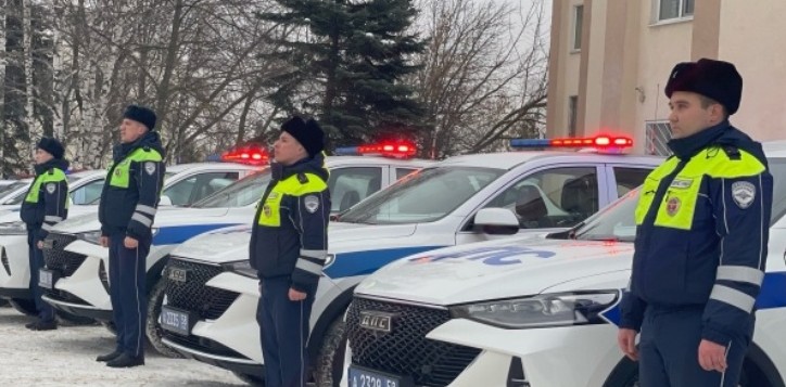 Пензенские инспекторы ГИБДД получили новые служебные машины