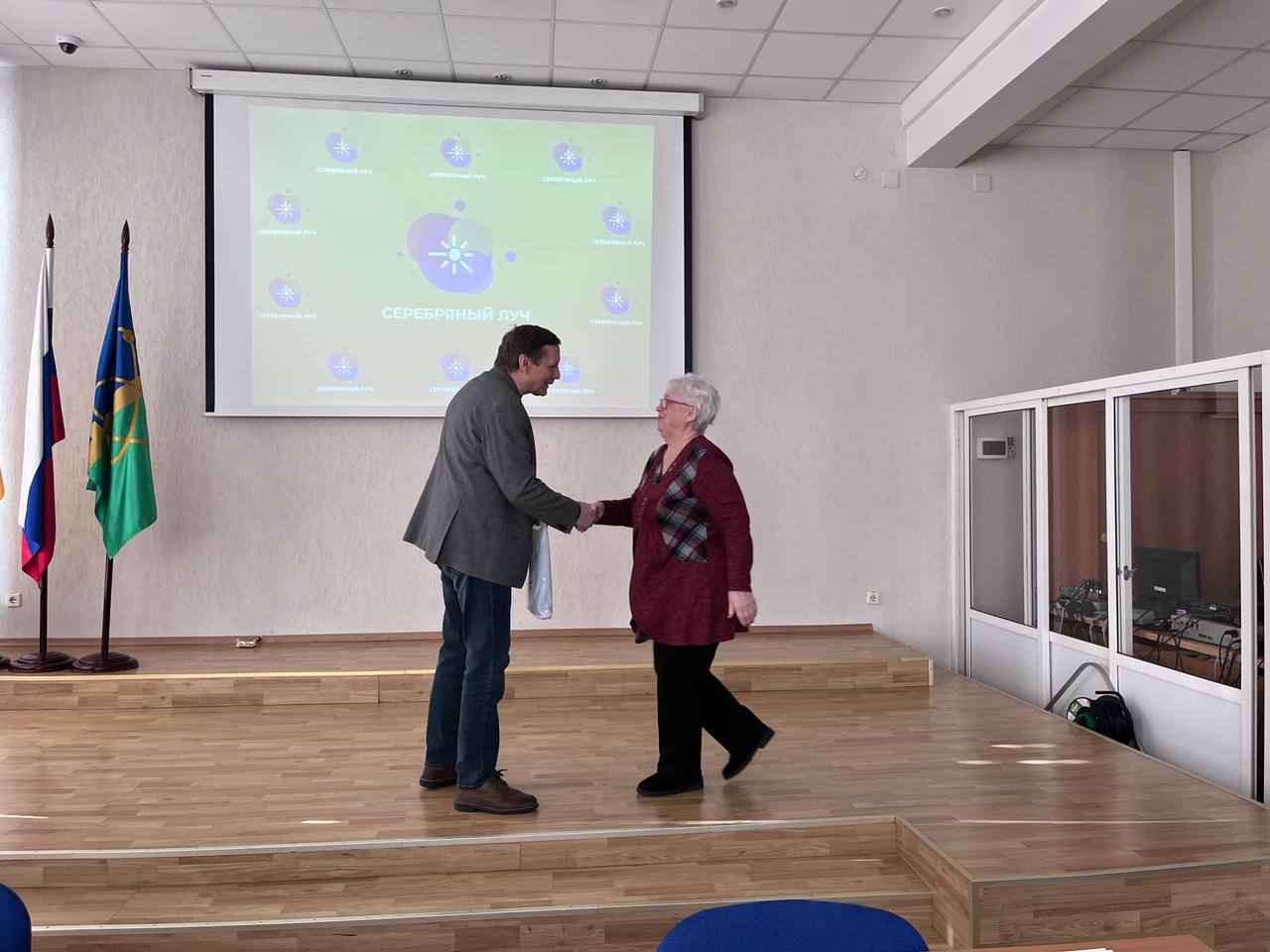 Больше 2,5 тысяч пенсионеров в Заречном приняли участие в проекте «Серебряный луч»