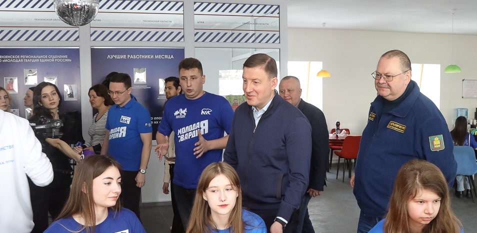 Олег Мельниченко рассказал Андрею Турчаку о пензенских волонтерах