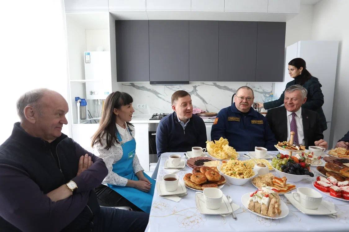 В Пензе Андрей Турчак посетил многодетную семью из Новой Терновки