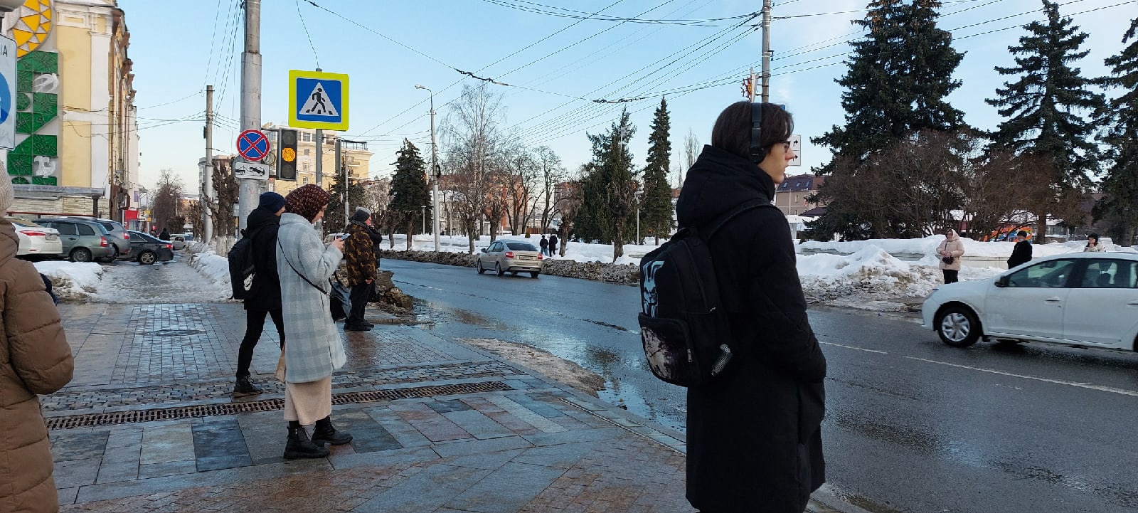 Жители Пензы потребовали отключить сводящую с ума рекламу на Володарского