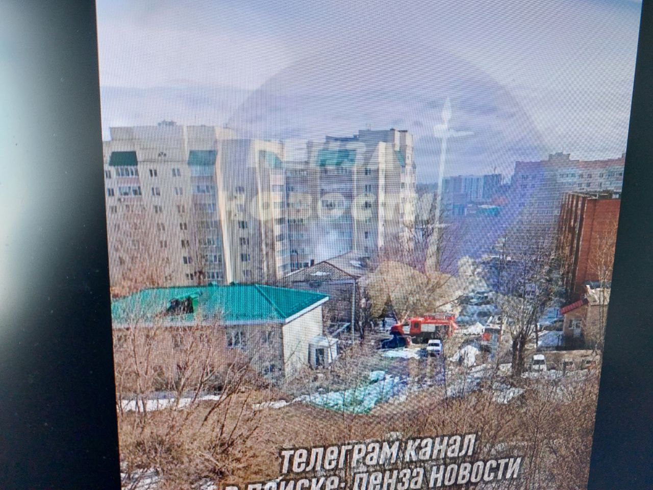 В Пензе в 5-м Виноградном проезде загорелся расселенный дом