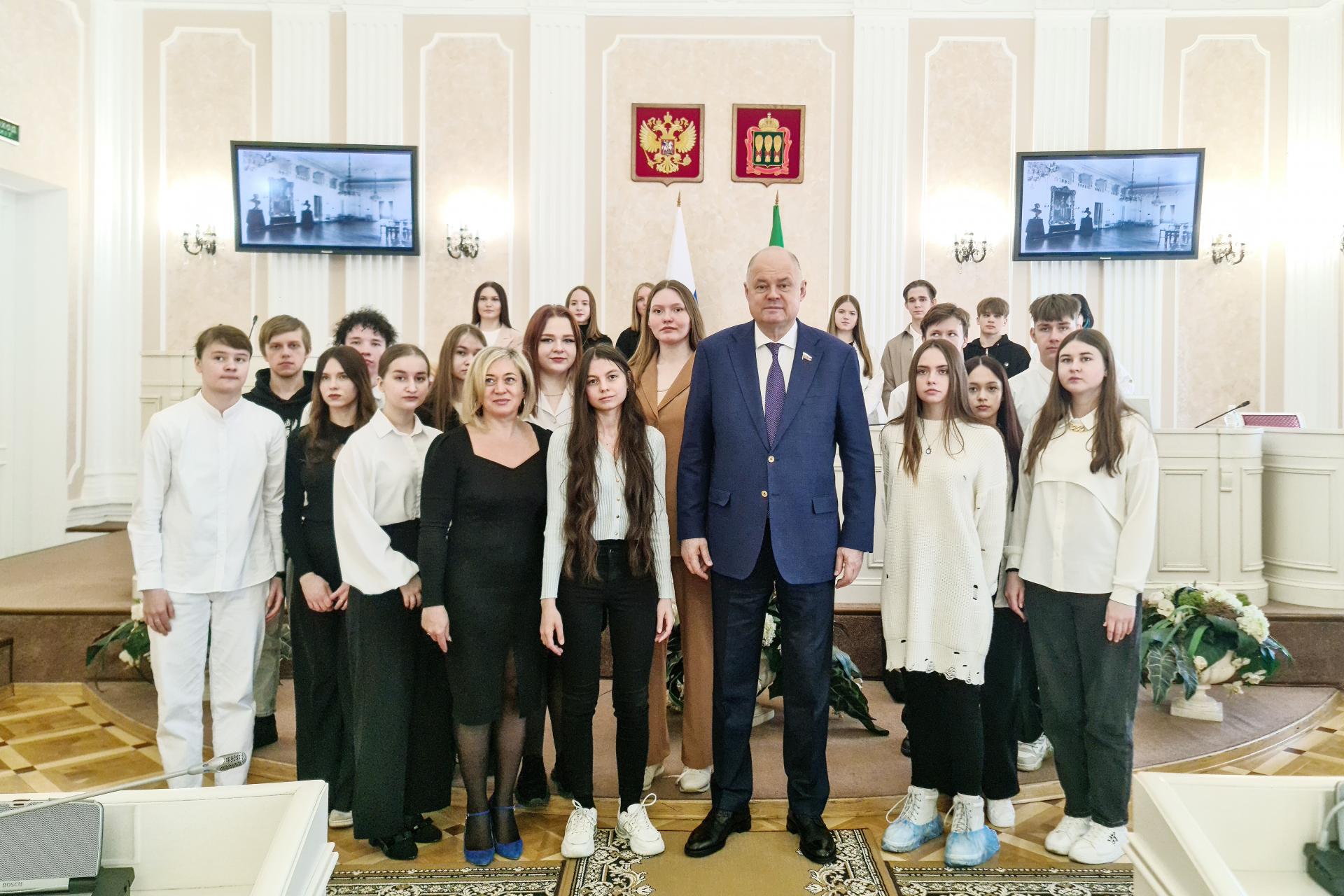 Вадим Супиков встретился со студентами колледжа современных технологий переработки и бизнеса