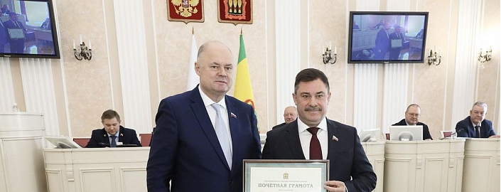 Вадим Супиков поздравил коллег с 30-летием регионального парламента