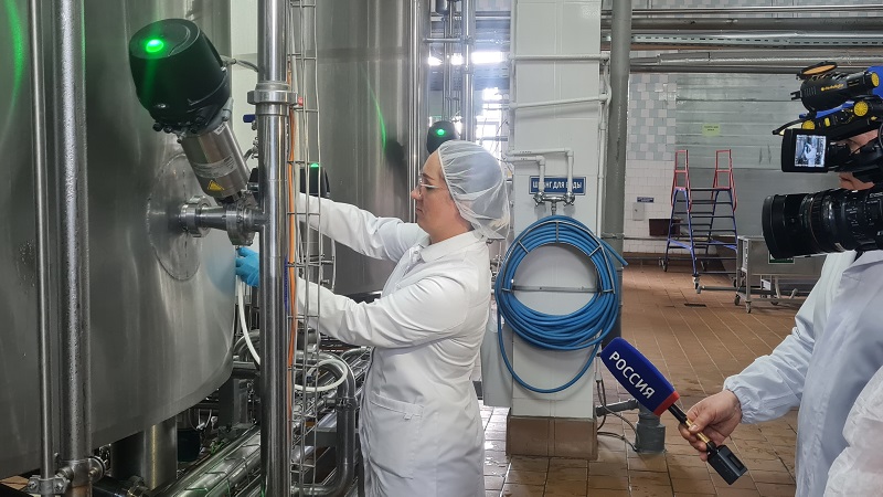 Телеканал Россия-1  провел съемки программы "Сельские вести" на АО "Молочный комбинат «Пензенский»"