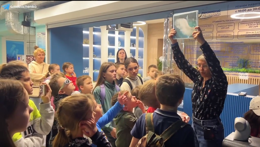 Олег Мельниченко организовал экскурсию для детей из Белгородской области