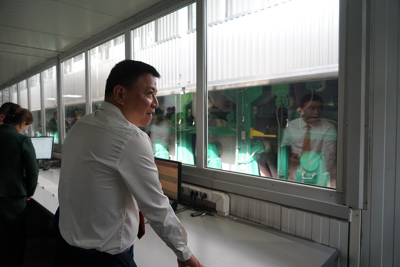 Делегация из Китая посетила Пензенский «Маяк-Техноцелл» и «Маяк Принт»