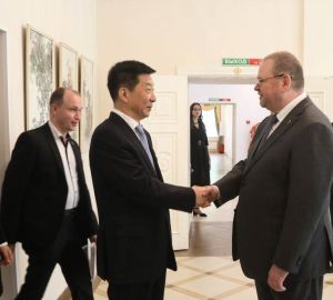 Олег Мельниченко познакомил губернатора провинции Шэньси с потенциалом Пензенской области