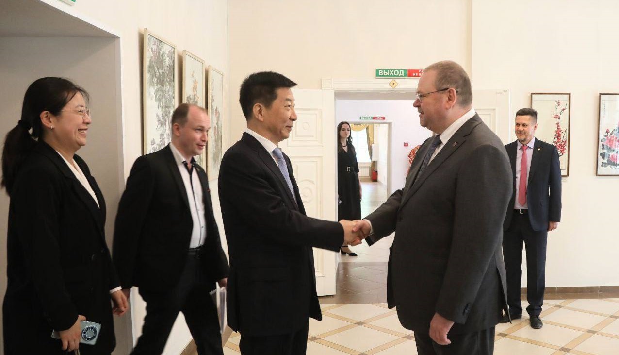 Олег Мельниченко познакомил губернатора провинции Шэньси с потенциалом Пензенской области