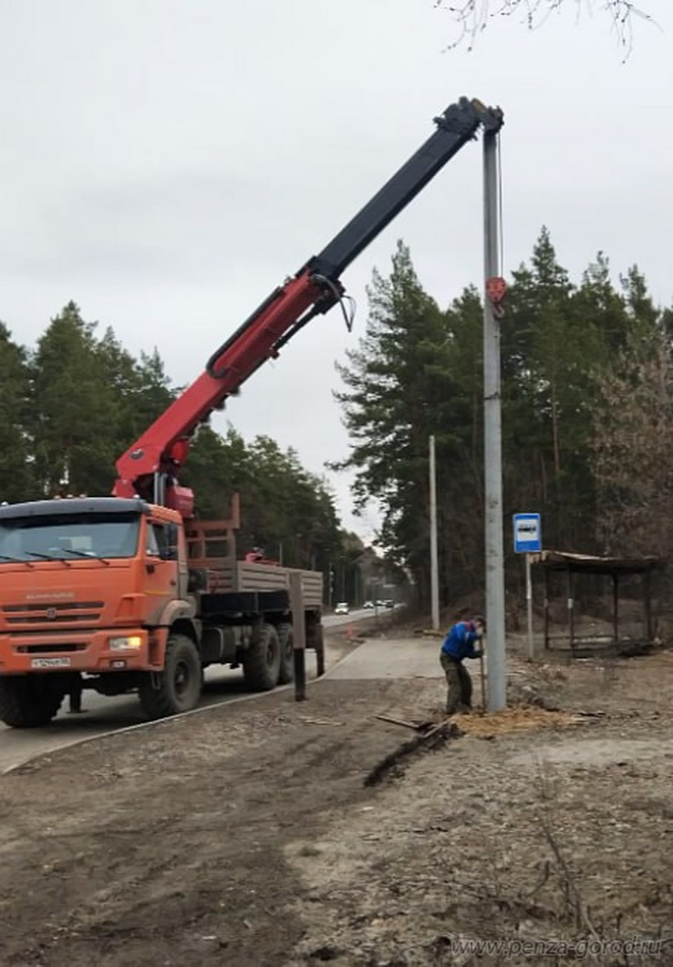 В Пензе к началу лета установят 61 светильник на Нейтральной