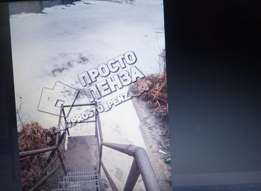 В Суру сбросили опасные отходы