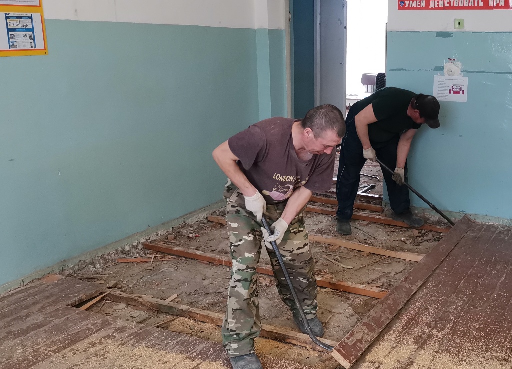 В Иссинской больнице капитально ремонтируют терапевтический корпус