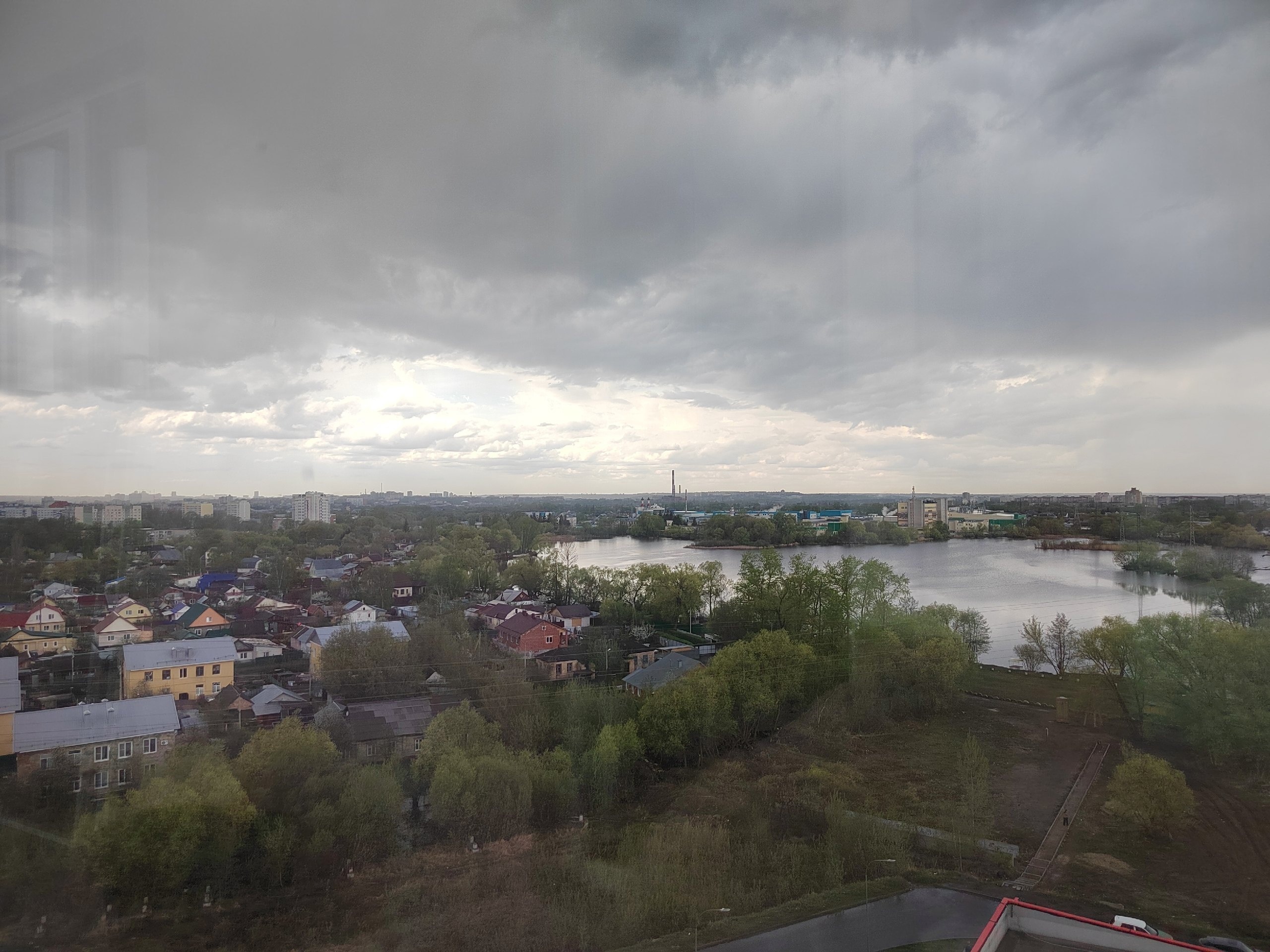 На Пензу обрушилась мощная гроза с ливнем