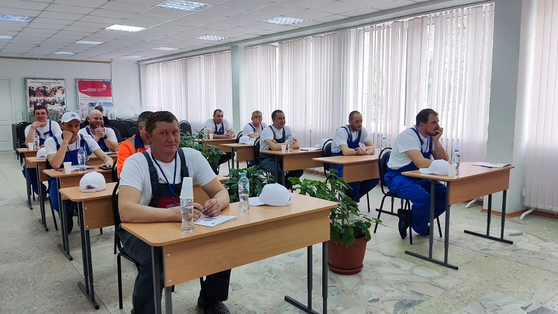 В Пензенской области назвали имена лучших в профессии каменщика и сварщика