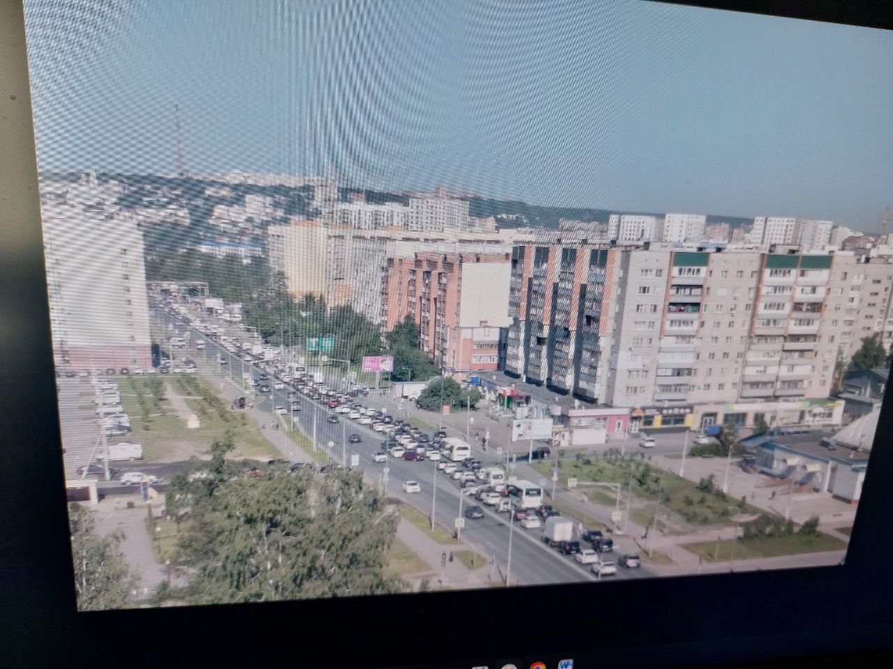 В Пензе водители встали в огромные пробки из-за перекрытия улицы Измайлова