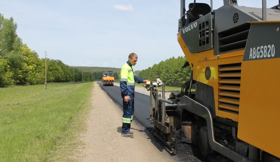 В Камешкирском районе начался ремонт дороги в рамках нацпроекта