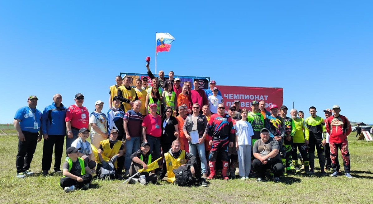 В Кузнецке прошел мотокросс памяти экс-губернатора Василия Бочкарева