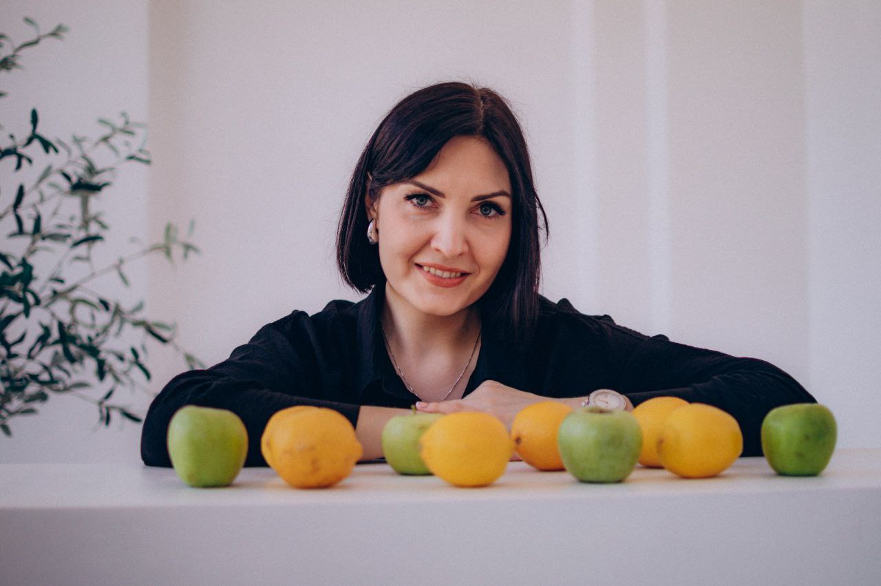 Врач-биохимик Елена Дзюбак рассказала, почему с возрастом появляется лишний вес