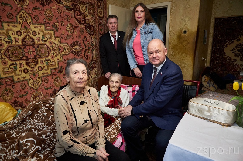 Вадим Супиков поздравил ветеранов Великой Отечественной войны с праздником Победы