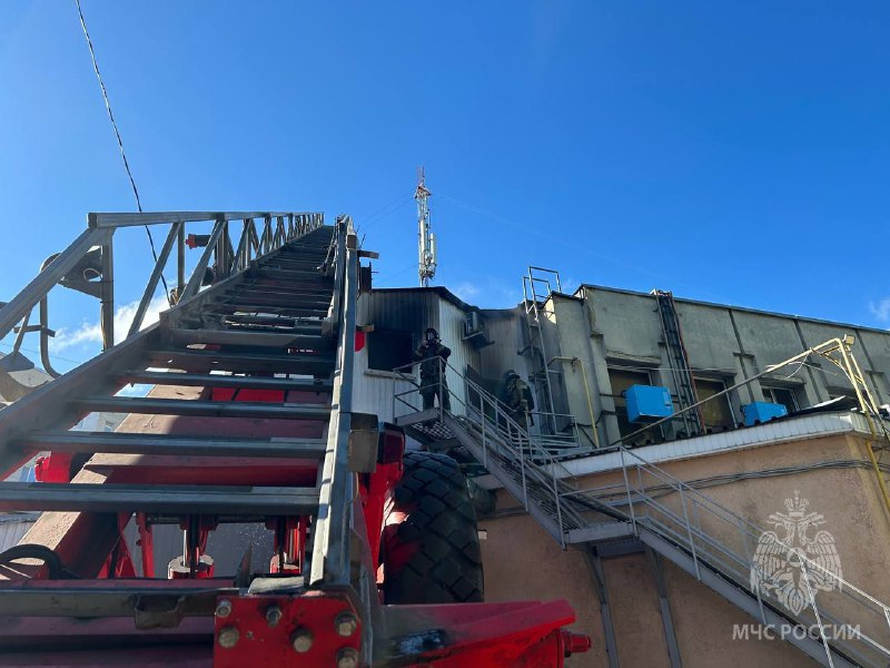 Пензенцы сообщают о пожаре в городском ТЦ