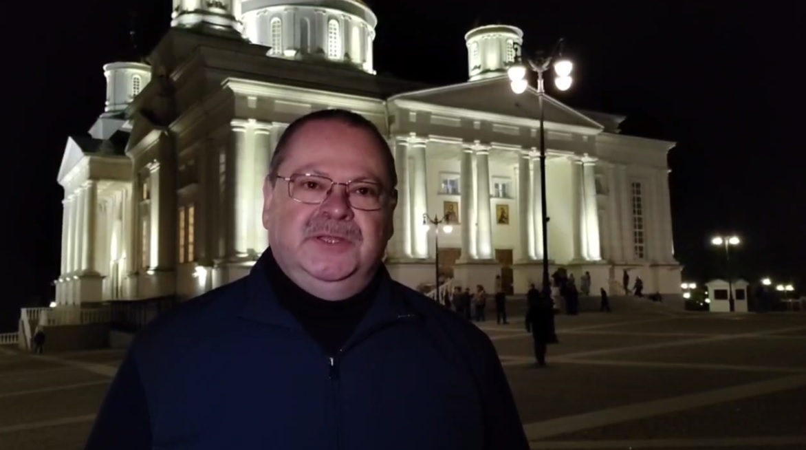 Олег Мельниченко поздравил пензенцев с праздником Пасхи