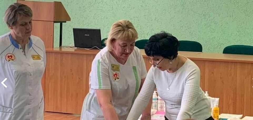 25 сотрудников пензенских социальных учреждений стали помощниками по уходу