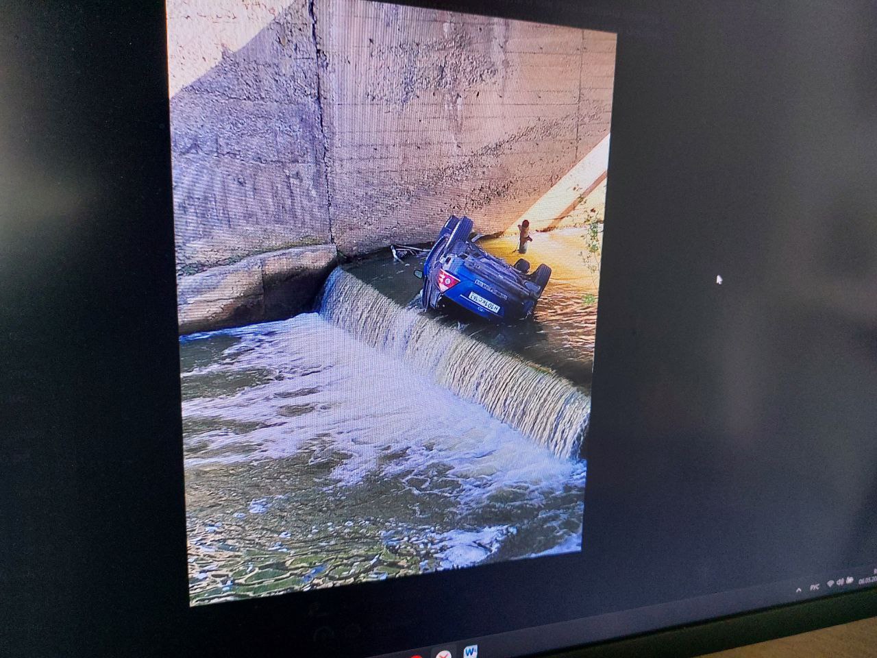 В Сосновоборске машина с самарскими номерами вылетела с моста