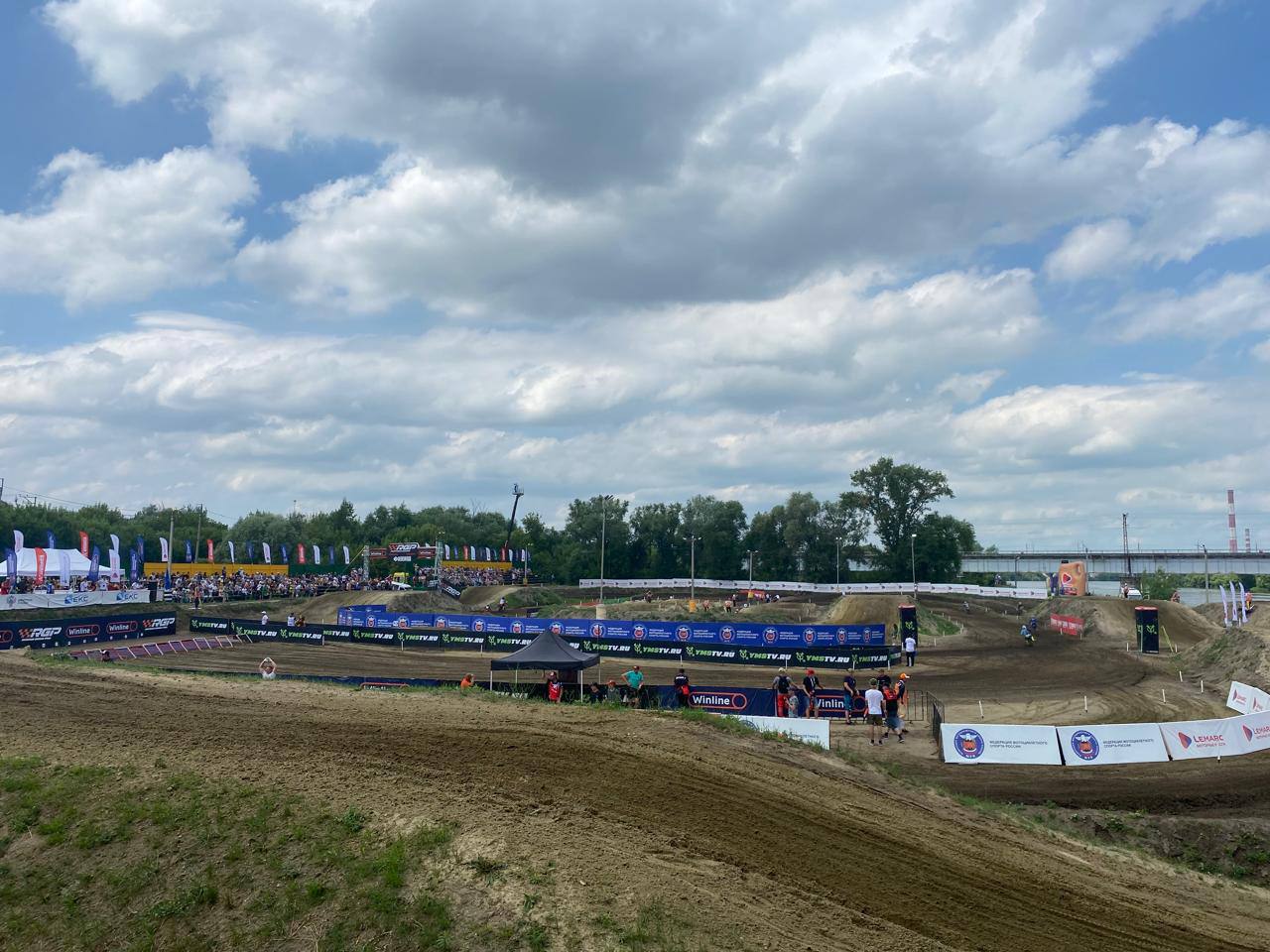 На мотодроме «Сура» дан старт Второму этапу Чемпионату России по суперкроссу