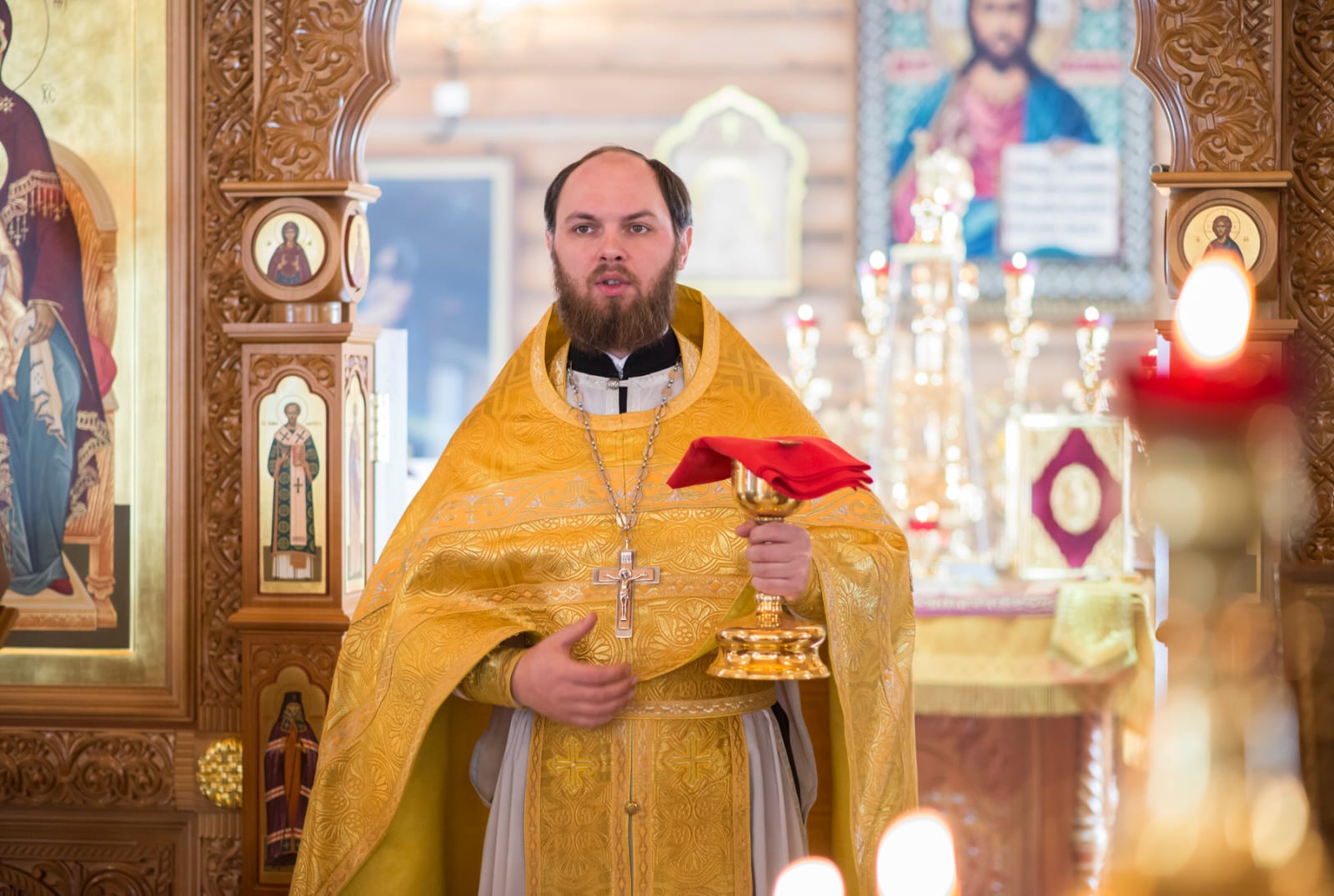 Священник Виталий Зорин рассказал о силе материнской молитвы о воюющем сыне