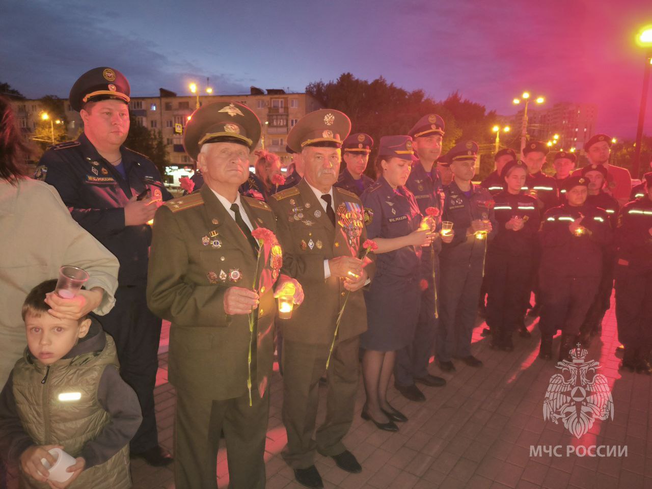 В Пензе зажгли больше 3 000 свечей в память о погибших в ВОВ