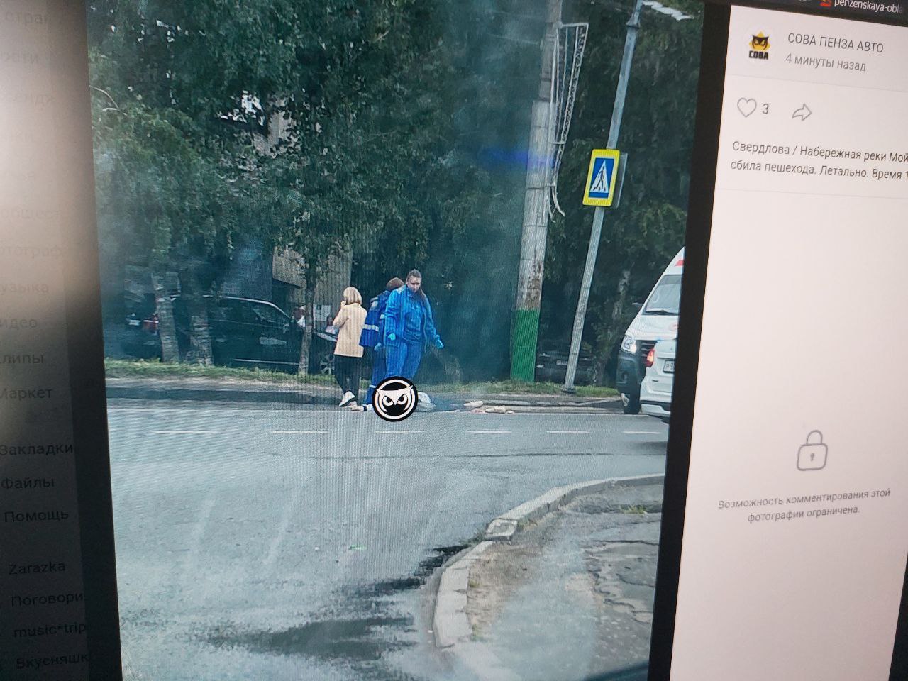 В Пензе на Набережной реки Мойки фура переехала пешехода
