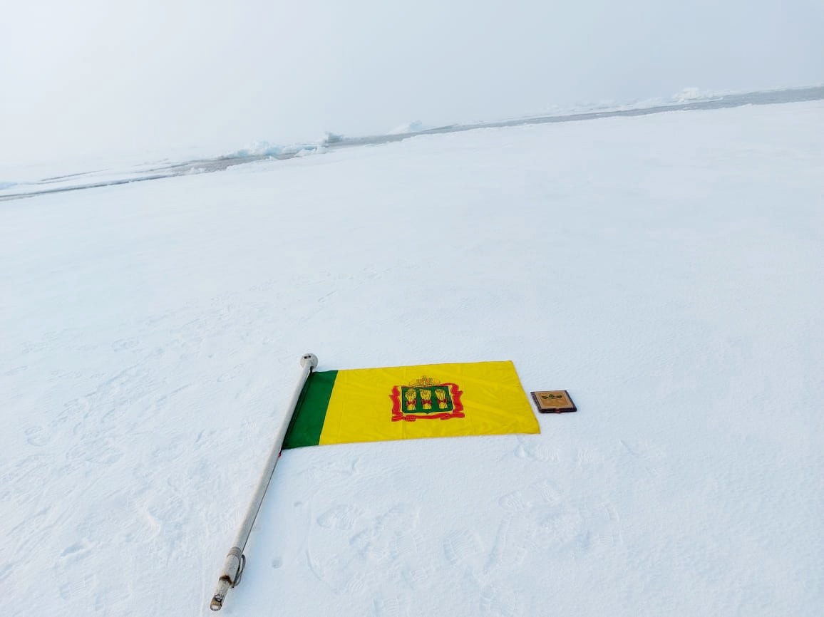 Уроженец Сердобска покорил Северный полюс и развернул там пензенский флаг